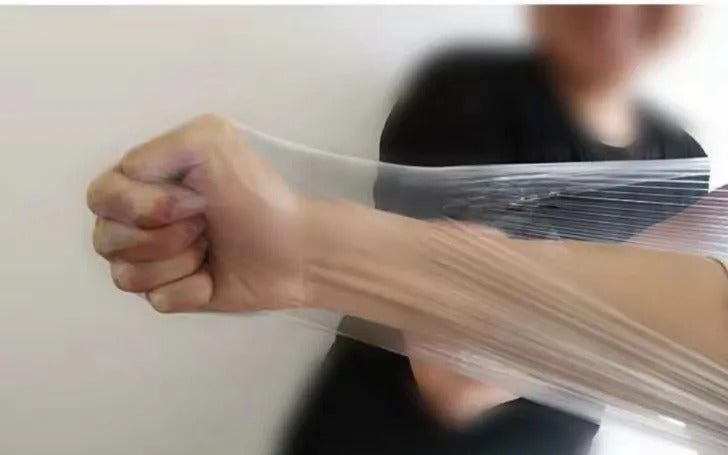 Pallet Wrap, Clear or Black,400mm x 250m, 20 Microns, Extended Core Option